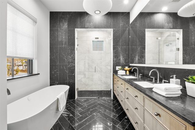 7158 Pasadena Avenue, Dallas, TX 75214