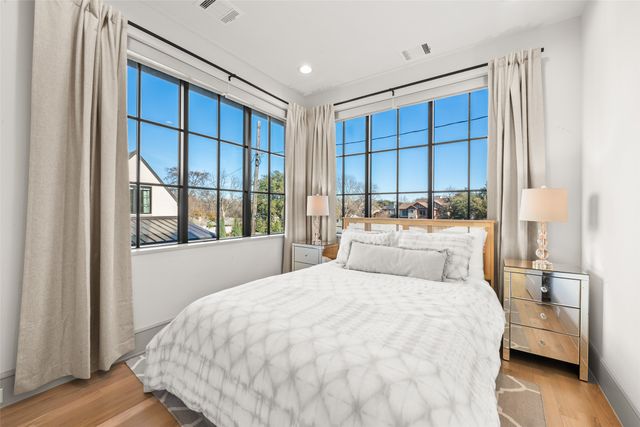 7158 Pasadena Avenue, Dallas, TX 75214