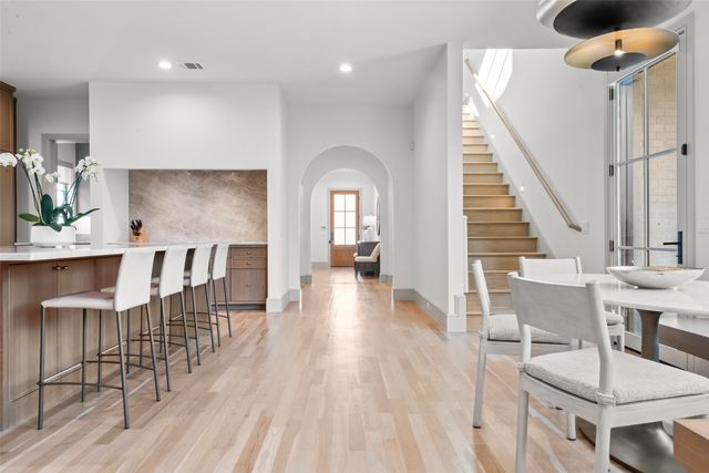 7158 Pasadena Avenue, Dallas, TX 75214