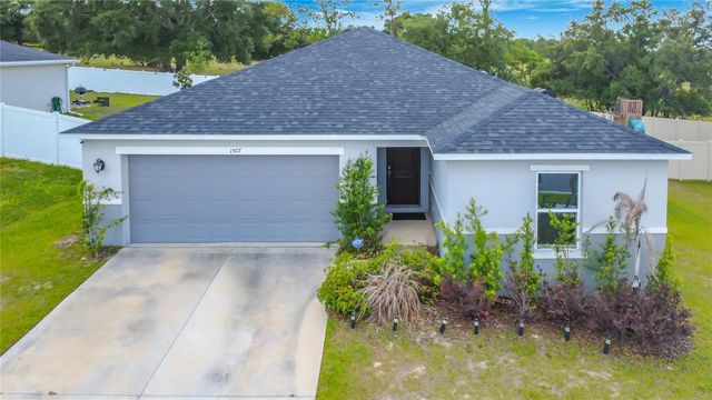 1507 GERANIUM DRIVE, Mascotte, FL 34753