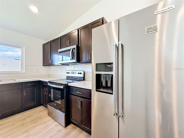 1507 GERANIUM DRIVE, Mascotte, FL 34753