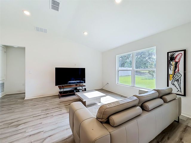 1507 GERANIUM DRIVE, Mascotte, FL 34753