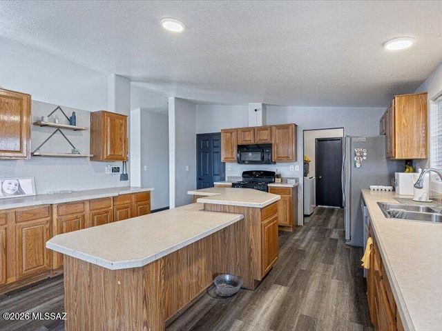 13643 E Bright Sky Loop, Vail, AZ 85641