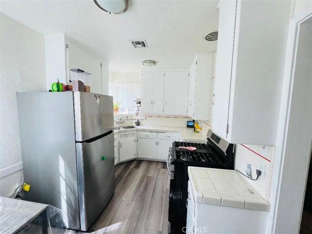 1110 N Pearl, Compton, CA 90221