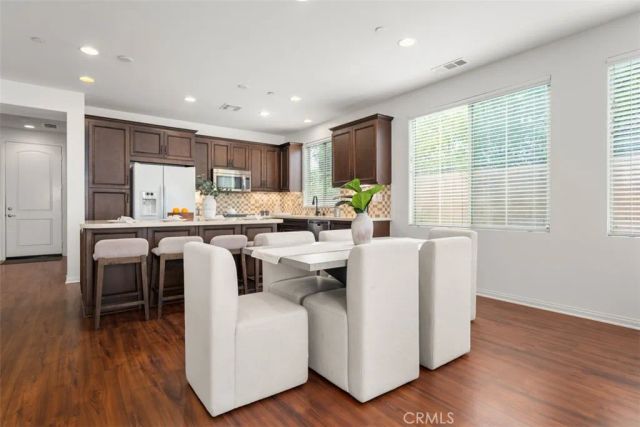 177 Bright Poppy, Irvine, CA 92618
