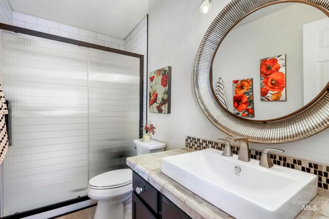 2515 Whispering Pine Dr, Twin Falls, ID 83301