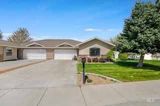 2515 Whispering Pine Dr, Twin Falls, ID 83301