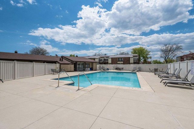 1446 29th COURT, Kenosha, WI 53140