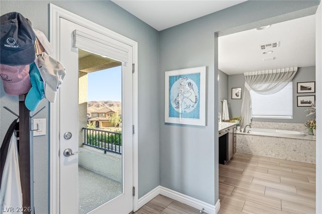 12225 Los Mares Lane, Las Vegas, NV 89138