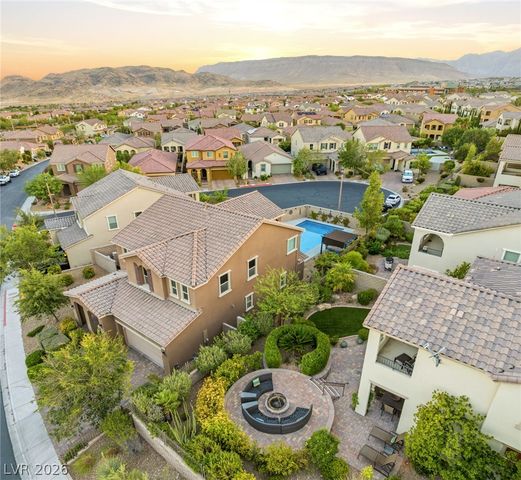 12225 Los Mares Lane, Las Vegas, NV 89138
