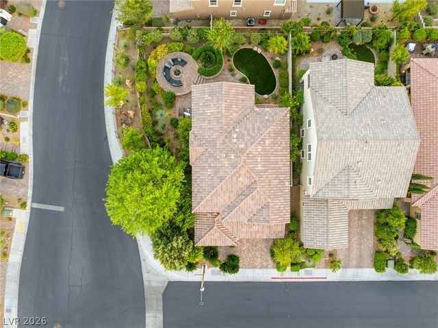 12225 Los Mares Lane, Las Vegas, NV 89138