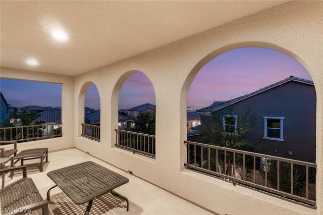 12225 Los Mares Lane, Las Vegas, NV 89138