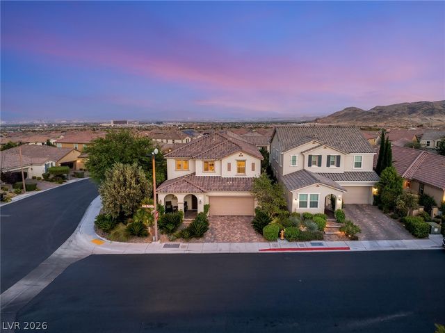 12225 Los Mares Lane, Las Vegas, NV 89138