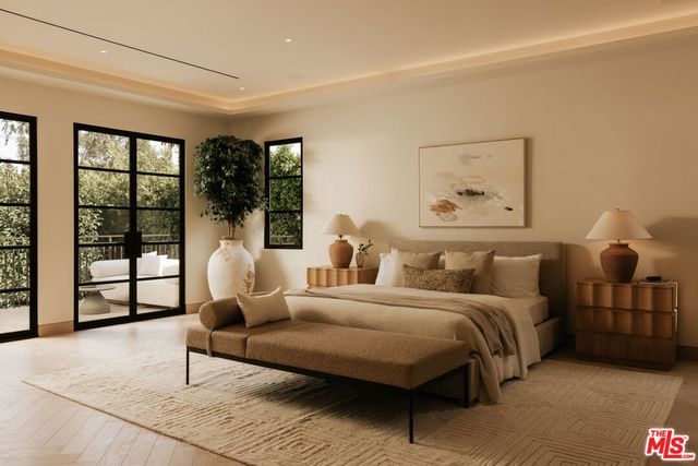 906 N Beverly Drive, Beverly Hills, CA 90210