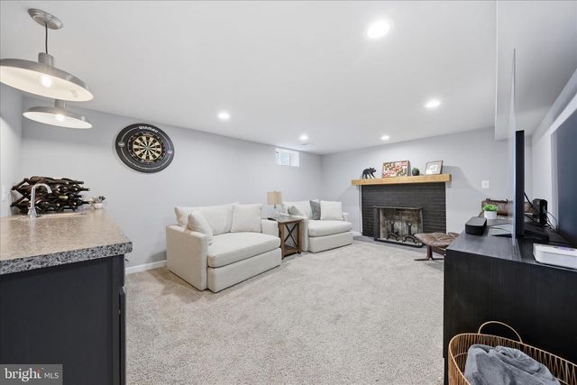 612 BIGGS AVE, Frederick, MD 21702
