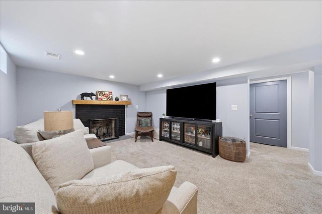 612 BIGGS AVE, Frederick, MD 21702