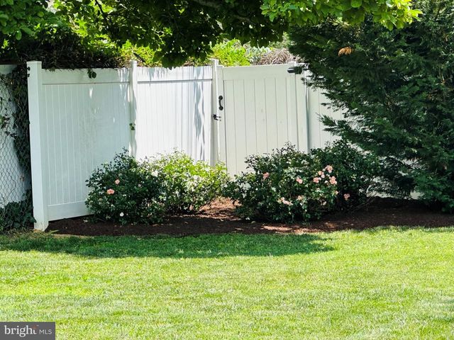 612 BIGGS AVE, Frederick, MD 21702