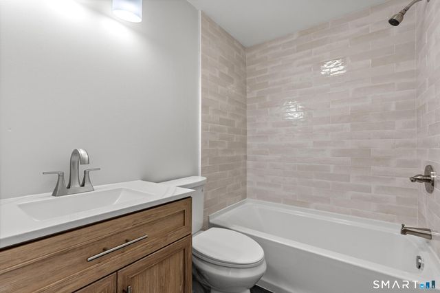 173 Timber Trail, Wethersfield, CT 06109