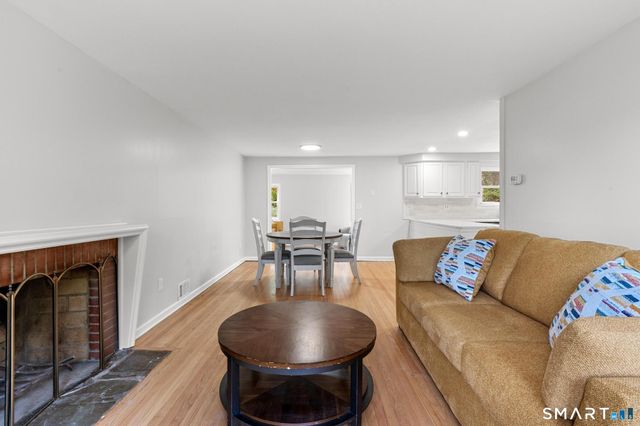 173 Timber Trail, Wethersfield, CT 06109