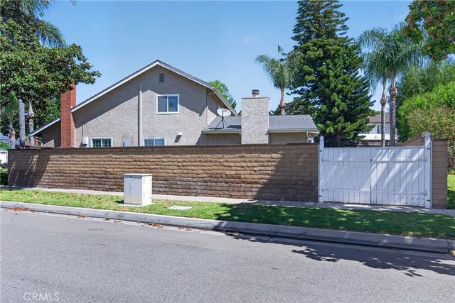 1866 N Garland Avenue, Anaheim, CA 92807