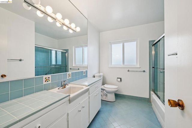 1410 Lakeshore Ave 6, Oakland, CA 94606