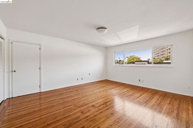 1410 Lakeshore Ave 6, Oakland, CA 94606