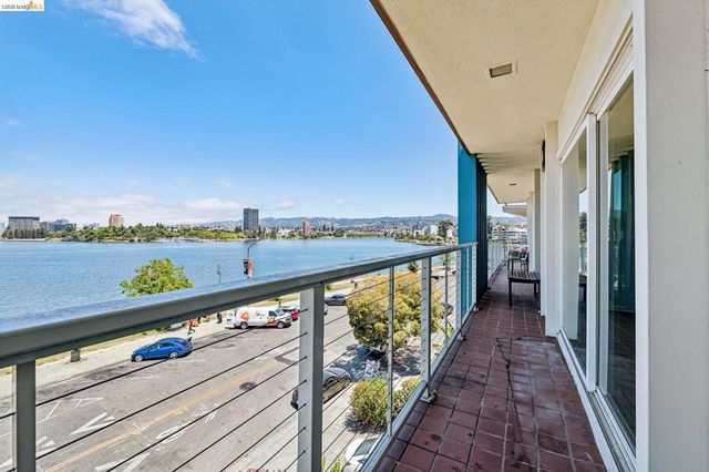1410 Lakeshore Ave 6, Oakland, CA 94606
