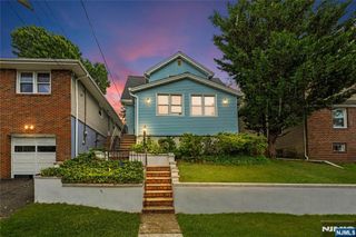 722 Stewart Street, Ridgefield, NJ 07657