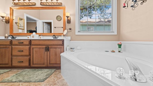 19 Lagoon Drive, Gulf Shores, AL 36542