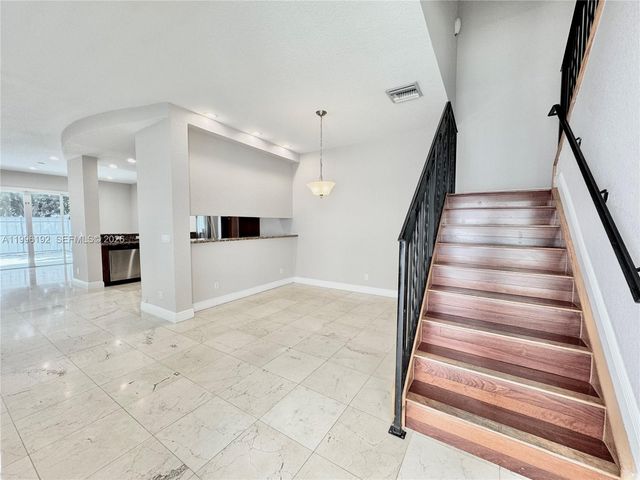 504 SW 4th Ave, Fort Lauderdale, FL 33315