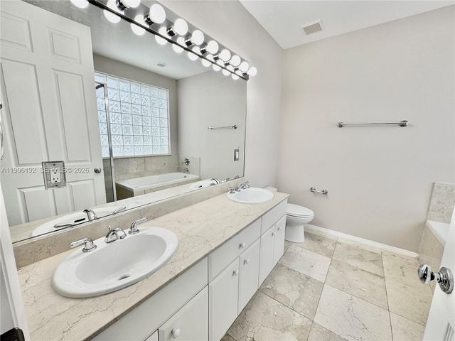 504 SW 4th Ave, Fort Lauderdale, FL 33315