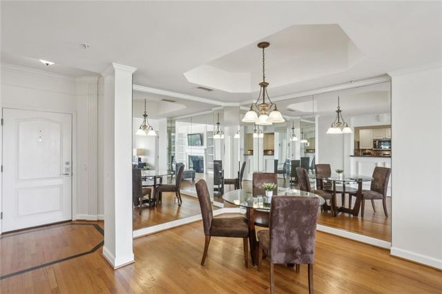 3475 Oak Valley NE Road 2060, Atlanta, GA 30326