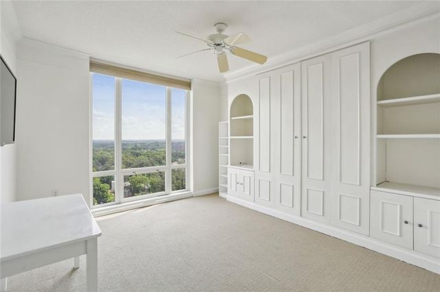 3475 Oak Valley NE Road 2060, Atlanta, GA 30326