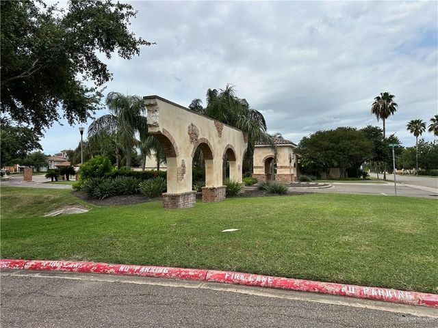 2802 Santa Erica, Mission, TX 78572