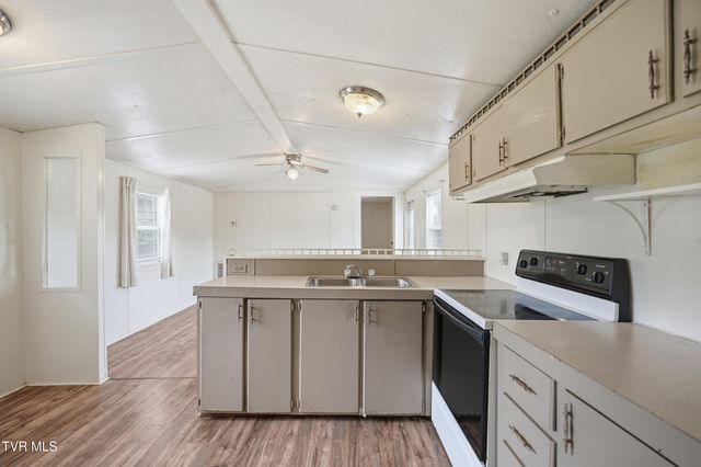 184 Harmony Road, Jonesborough, TN 37659