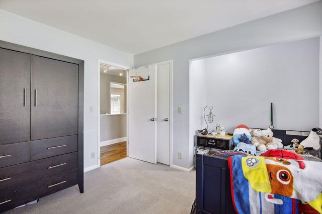 4908 Ridge Place, Edina, MN 55424