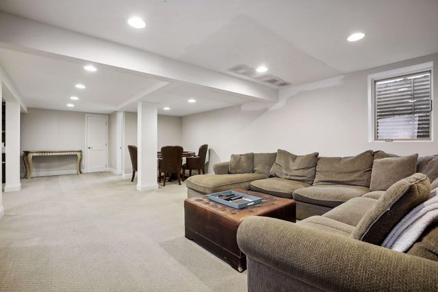 4908 Ridge Place, Edina, MN 55424