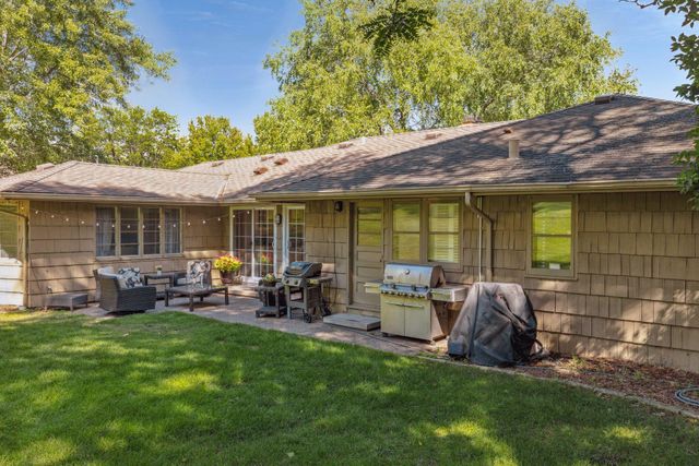 4908 Ridge Place, Edina, MN 55424