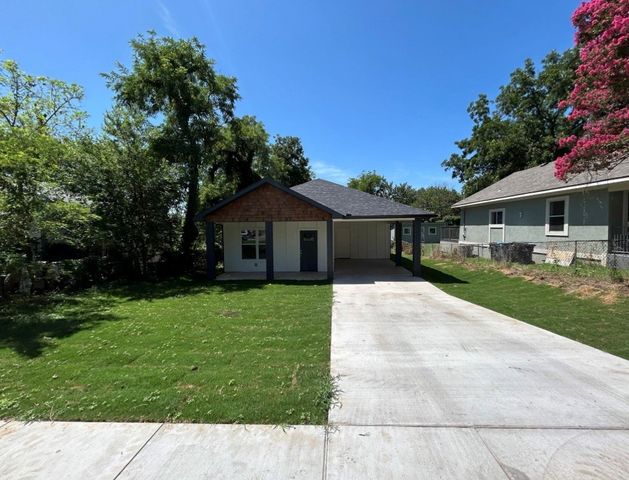 622 E Woodard Street, Denison, TX 75021