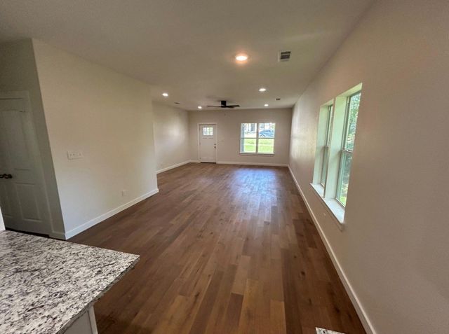 622 E Woodard Street, Denison, TX 75021