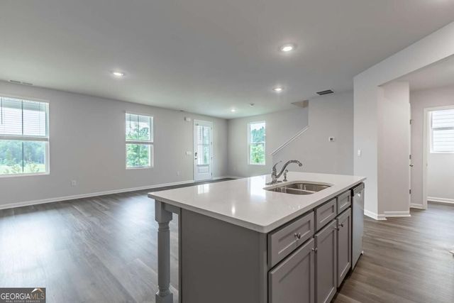 912 Stow Lane, Monroe, GA 30655