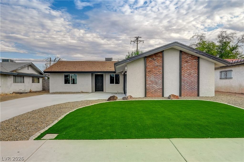 4409 Saint Andrews Circle, Las Vegas, NV 89107 — exterior