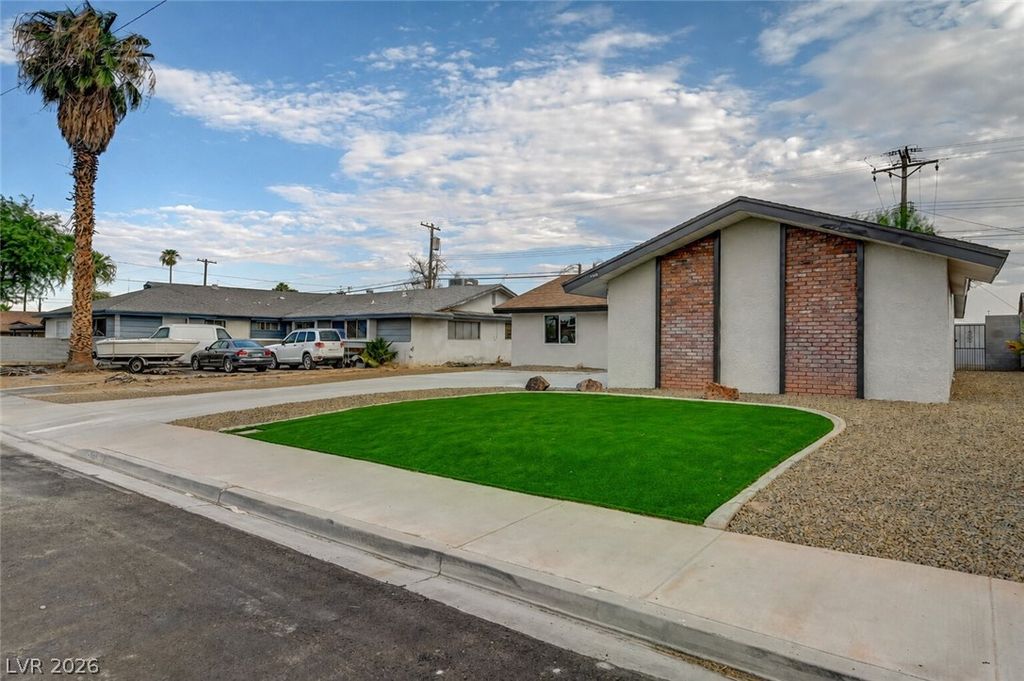 4409 Saint Andrews Circle, Las Vegas, NV 89107 — photo 3