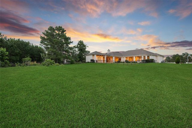 8858 Taylors Court, Montgomery, TX 77316