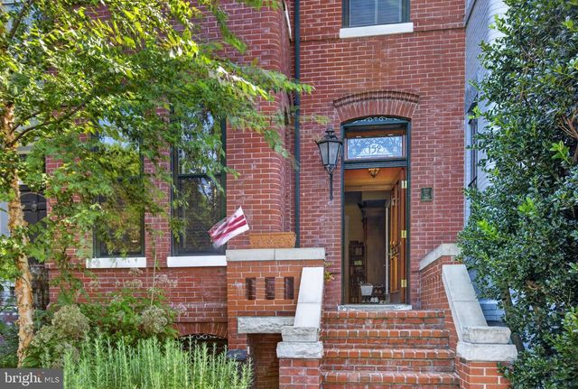 152 13TH ST SE, Washington, DC 20003