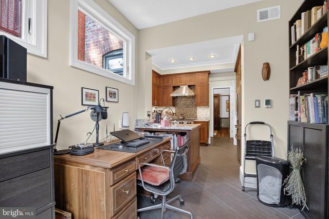 152 13TH ST SE, Washington, DC 20003