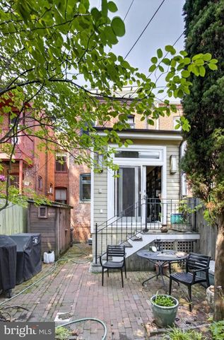 152 13TH ST SE, Washington, DC 20003