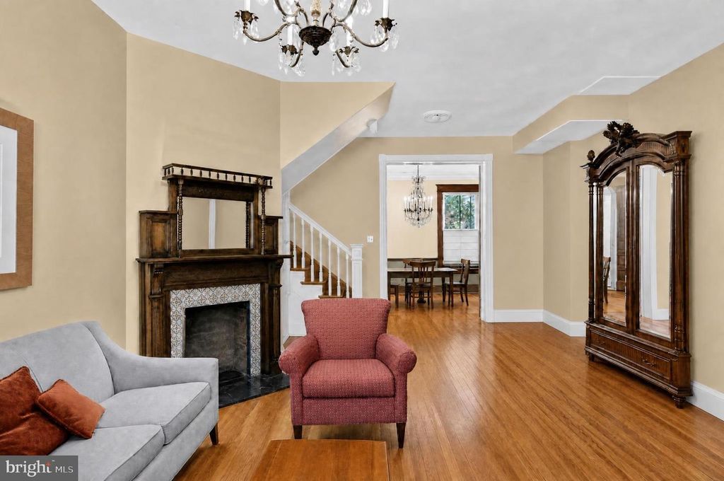 152 13TH ST SE, Washington, DC 20003