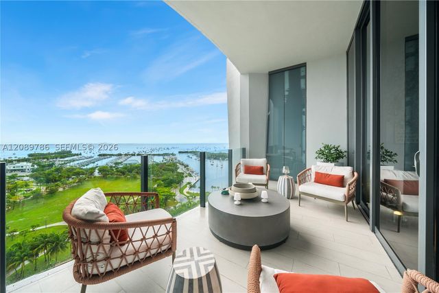 2811 S Bayshore Dr 15C, Miami, FL 33133