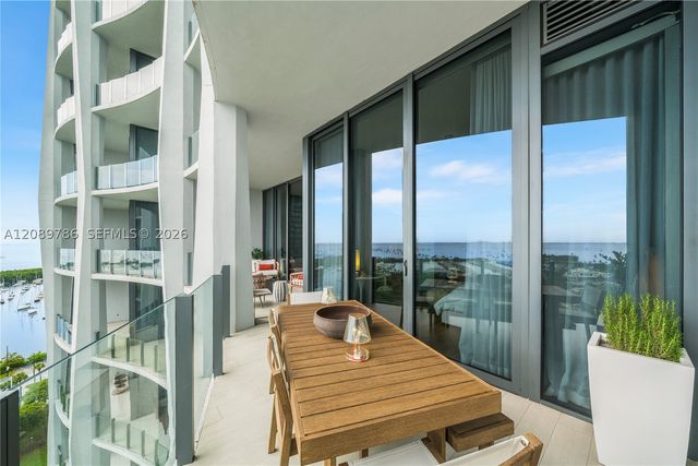 2811 S Bayshore Dr 15C, Miami, FL 33133